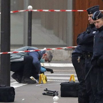 Ένοπλα στελέχη υπηρεσιών ασφαλείας θα κυκλοφορούν σε γαλλικά τρένα και μετρό