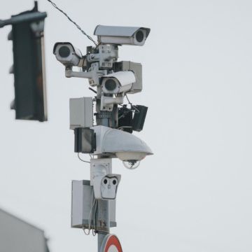 Ποια είναι τα 8 σημεία που θα μπουν πιλοτικά κάμερες στην Αττική έως το τέλος του χρόνου