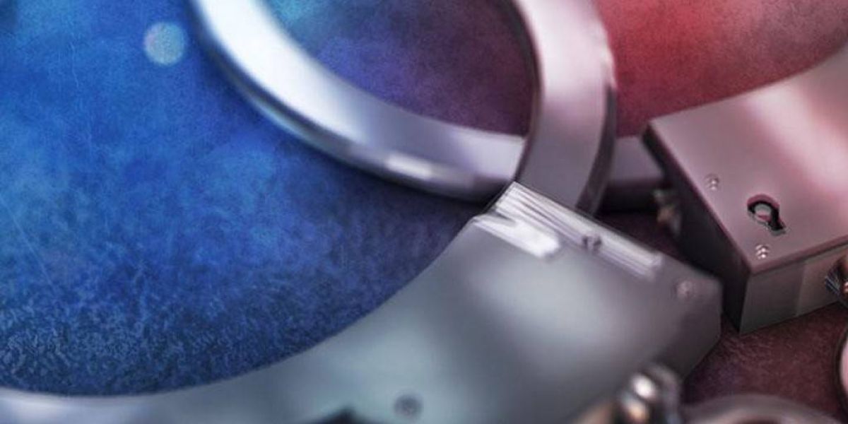Σύλληψη υπαρχιφύλακα της ΕΛΑΣ για κατοχή όπλων και ναρκωτικών