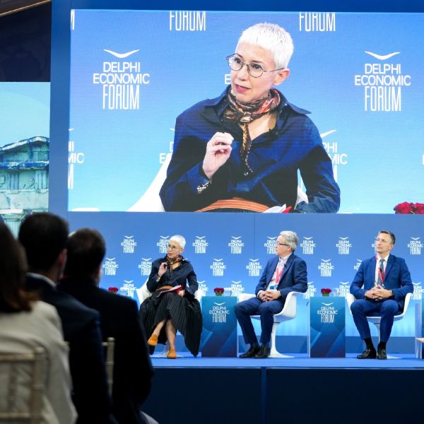 Maria Skagou 7e409ba2