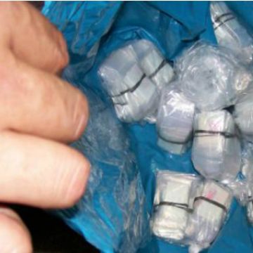 Δύο Βραζιλιάνες πιάστηκαν με κοκαίνη στα στομάχια τους στο Ελ. Βενιζέλος