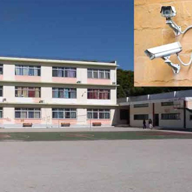 Δάσκαλοι κατά καμερών σε δημοτικό σχολείο