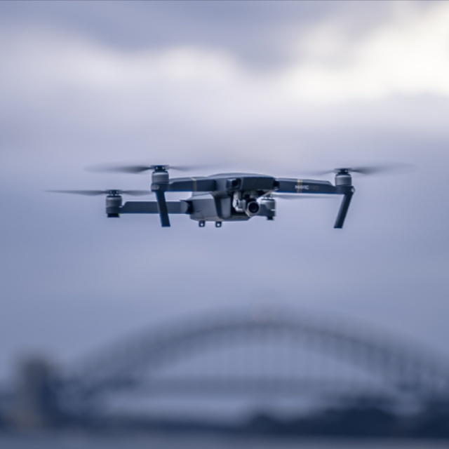 Η “anti-drone” αγορά θα ξεπεράσει σε αξία τα 10 δισεκατομμύρια δολάρια μέχρι το 2030