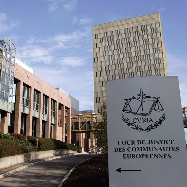 Η υποδοχή προσφύγων για ανθρωπιστικούς λόγους μπορεί να θεωρηθεί "παράνομη διάβαση συνόρων"