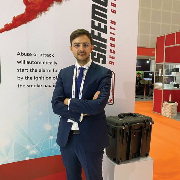 a40a392b1e89ecdebf3667e19f1338c4 XL 83c6981b