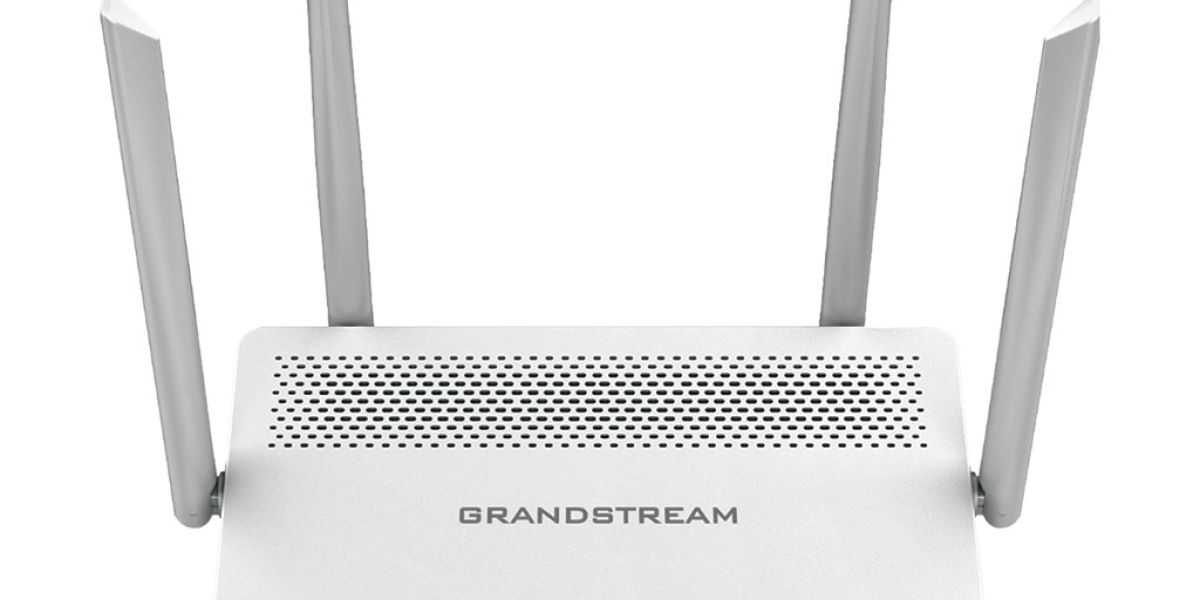 10.Grandstream GWN7052 Dual Band Router 85ae7207