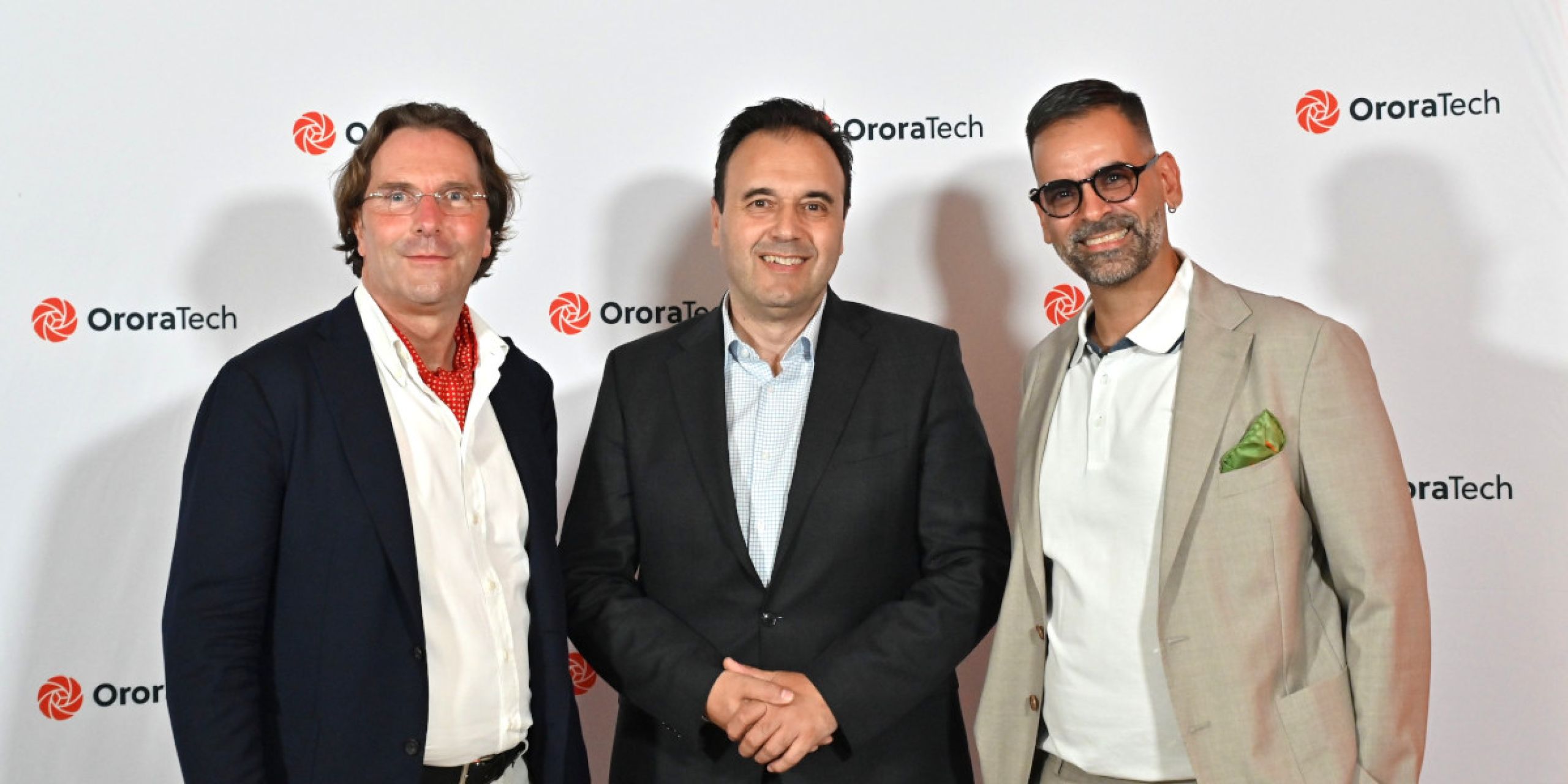 ororatech sunergasia 85724064