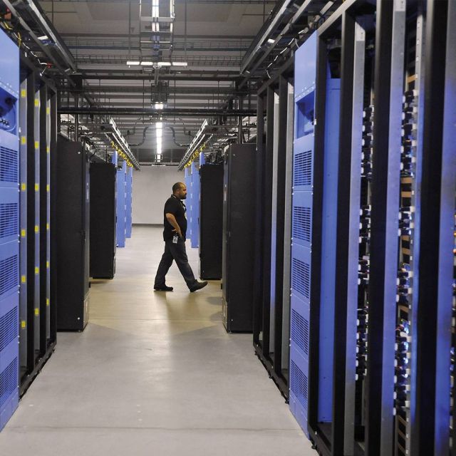 Η Apple σχεδιάζει δικούς της servers για μεγαλύτερη ασφάλεια