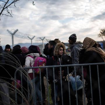 Ο Μουζάλας βλέπει οριστικό κλείσιμο συνόρων