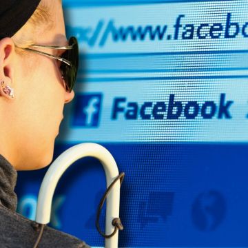 To Facebook καταργεί τους κωδικούς πρόσβασης