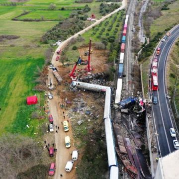 Συλλυπητήριο μήνυμα για τα θύματα της τραγωδίας στα Τέμπη