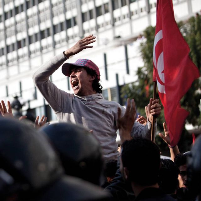 Απαγόρευση νυχτερινής κυκλοφορίας στην Τυνησία