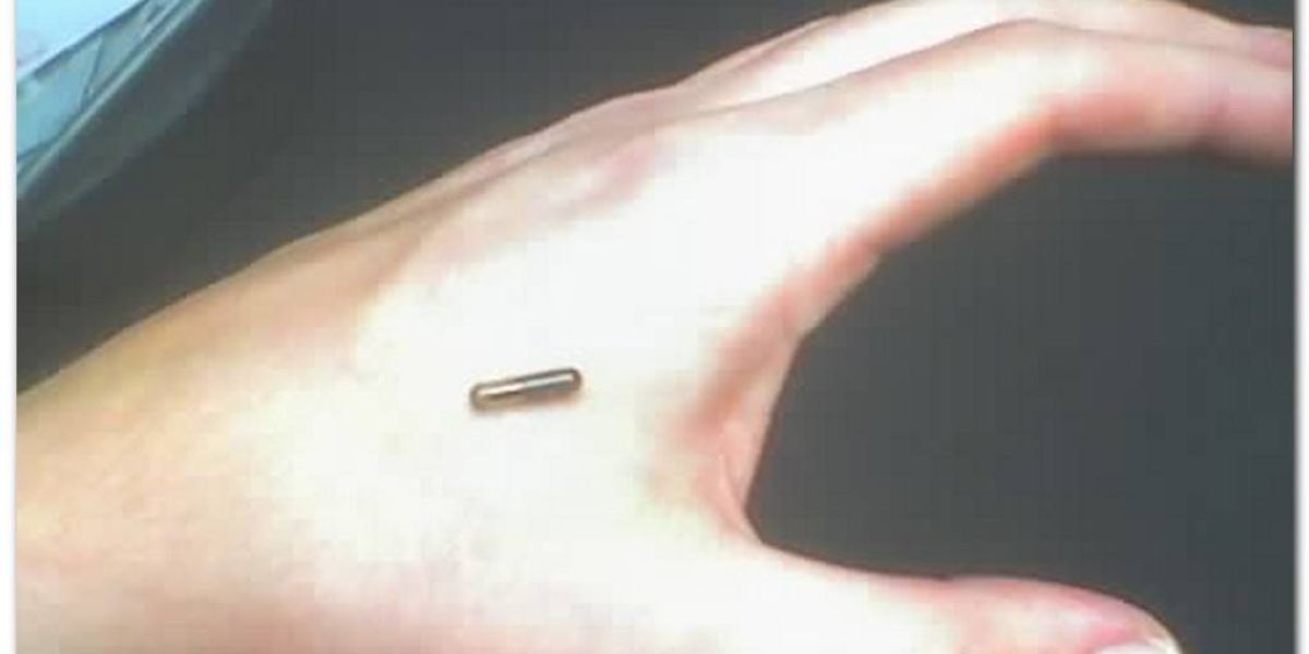 Φυτεύουν τσιπάκια εισόδου στους υπαλλήλους τους!