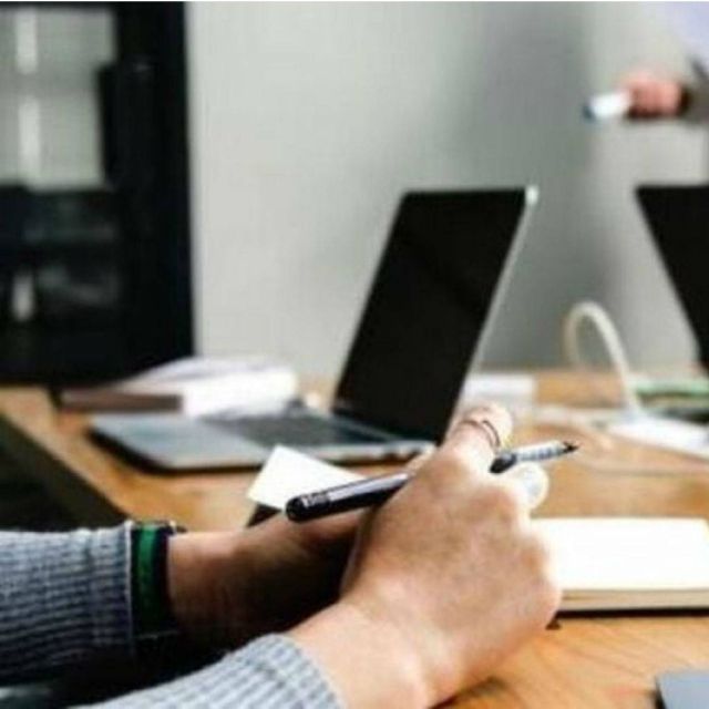 Η τηλεργασία εκτόξευσε τις πωλήσεις υπολογιστών στη Δυτική Ευρώπη