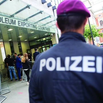 Σκληρότερη νομοθεσία για ασφάλεια ζητά ο Αυστριακός υπουργός Εσωτερικών