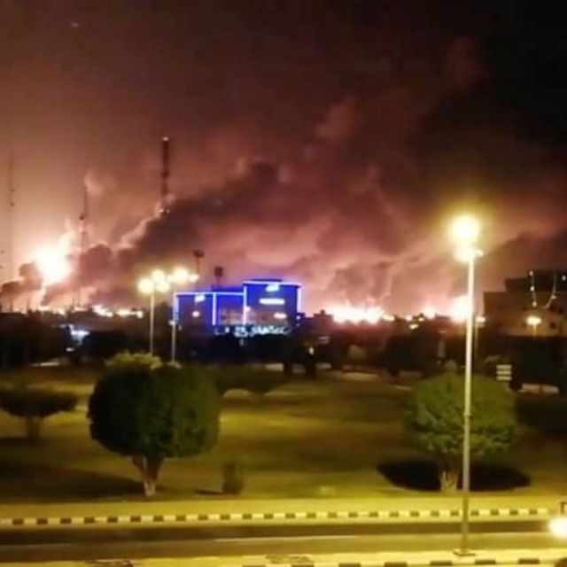 Drones «εκτοξεύουν» στα ύψη την τιμή του πετρελαίου