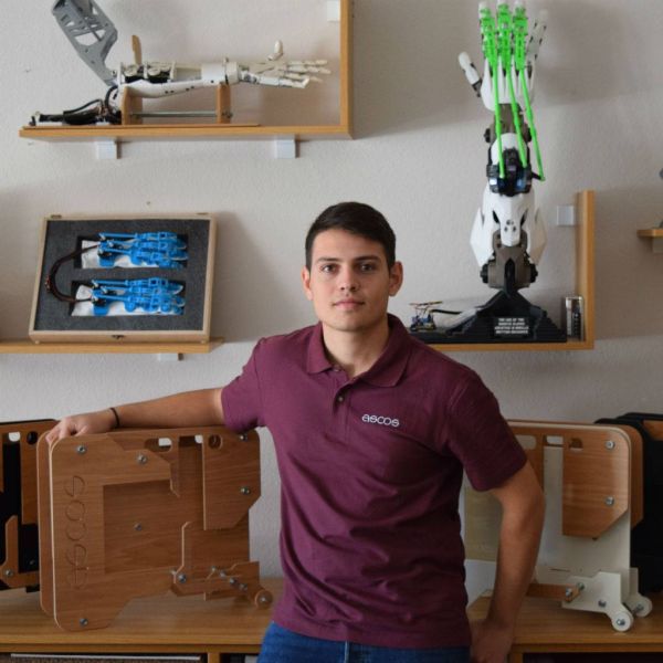 eafbefa37f217374d63a3af098f8a208 XL a28e8d70