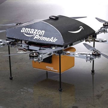 Drones θα φέρνουν τα προϊόντα της Amazon στη Βρετανία