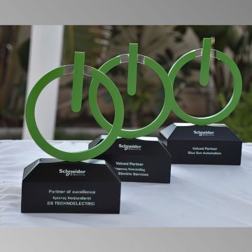 Δυναμική η παρουσία της Schneider Electric στην Κύπρο, με ένα event αποκλειστικά για το δίκτυο συνεργατών της