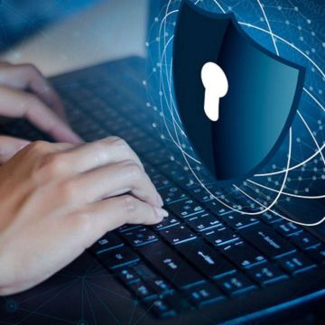 8 tips για να βελτιώσετε σήμερα την ασφάλειά σας στο διαδίκτυο