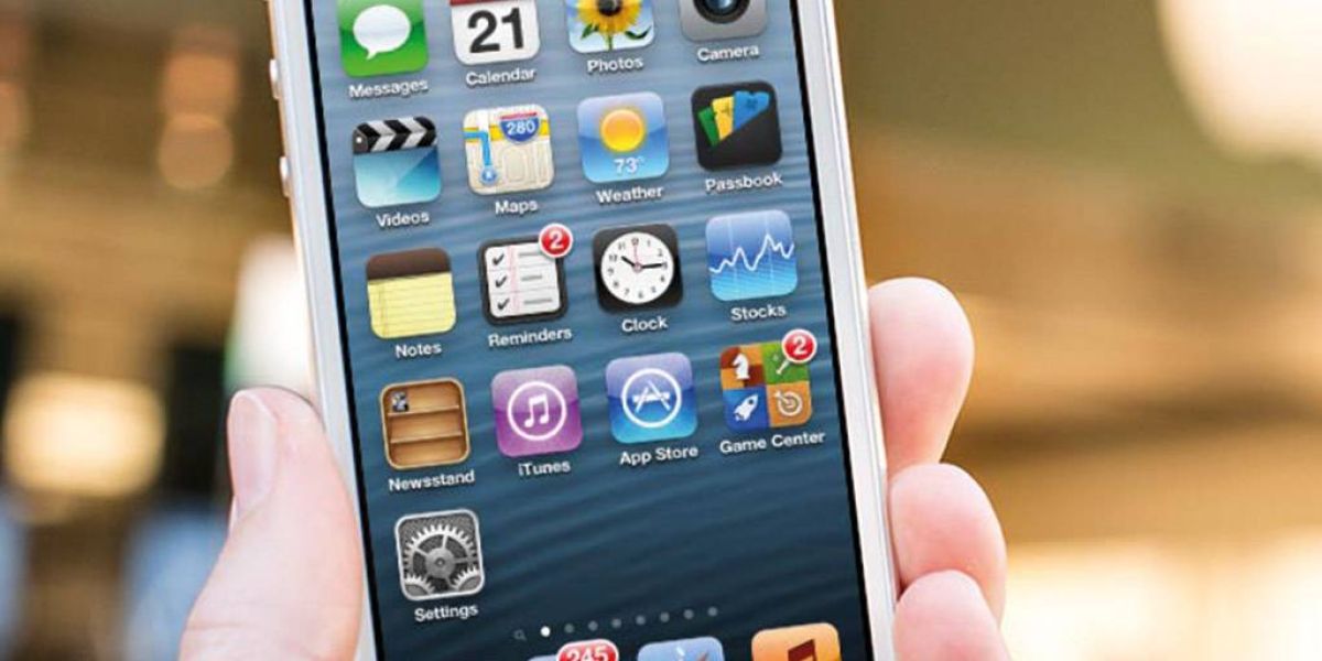 Εκατοντάδες κενά ασφαλείας για χρήστες iPhone
