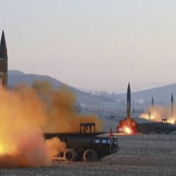 Εκτόξευση διηπειρωτικού βαλλιστικού πυραύλου στη Β. Κορέα