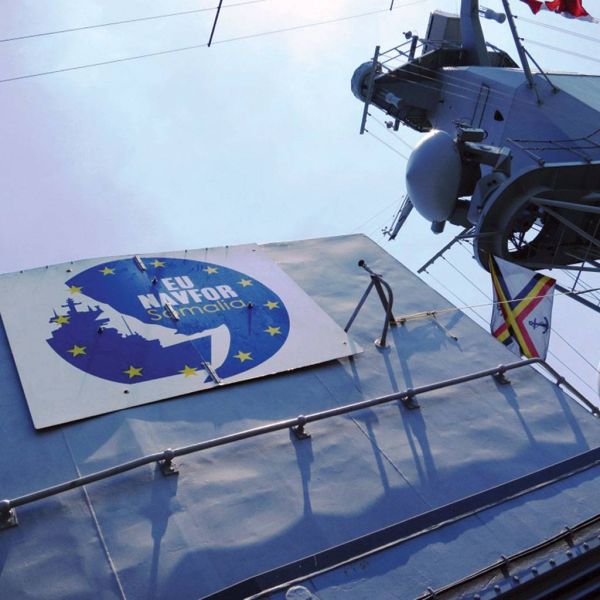 4ff28a9823b64d31d17bd0411c6126bd XL ad1e926a