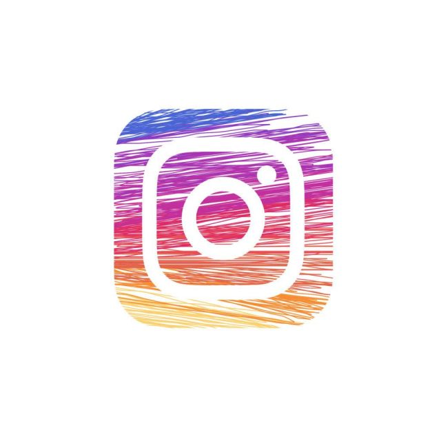 Instagram: Ο εθισμός των νέων και οι κίνδυνοι