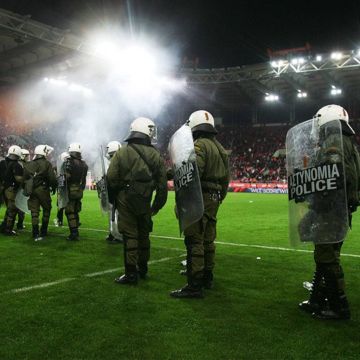 Φεύγει η ΕΛΑΣ από τα γήπεδα, έρχονται οι σεκιούριτι