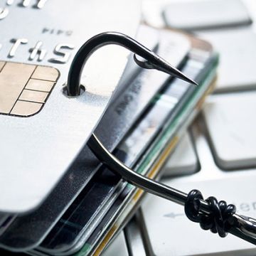 Αύξηση στις απάτες μέσω τραπεζικής κάρτας