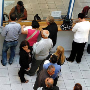 Ζητούν μέτρα ασφαλείας για τα τραπεζικά καταστήματα