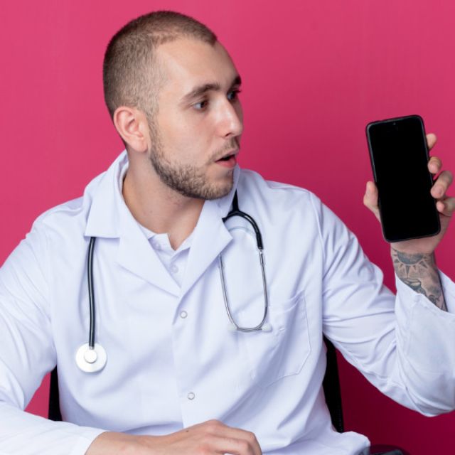 Κίνδυνος ασφαλείας μέσω deepfake “γιατρών-μαϊμού”