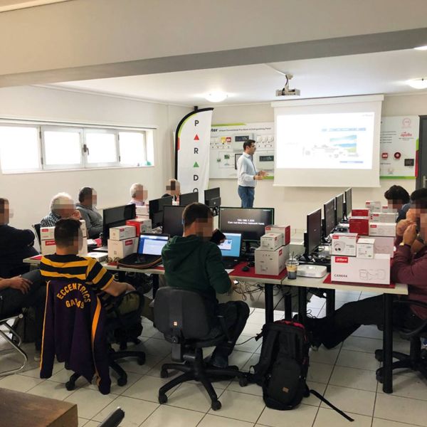 2d63e661d64f2115305634ca2436ccbb XL be0772ee