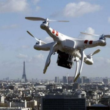Παρίσι: Απαγορεύθηκε η χρήση drones για την επιτήρηση των πολιτών