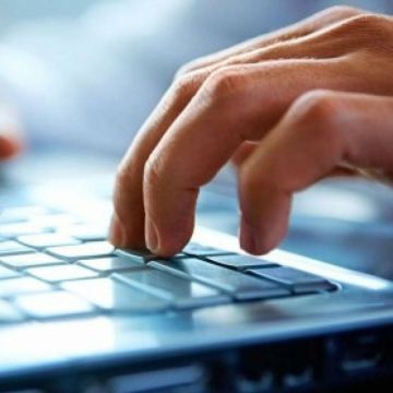 Απάτη με παραπλανητικά email δήθεν από Έλληνες επώνυμους