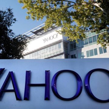 Ρώσοι χάκερ παραβίασαν τους λογαριασμούς του Yahoo