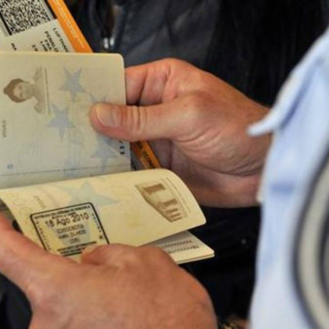 Βερολίνο: Πιθανή παράταση στους ελέγχους πτήσεων από την Ελλάδα