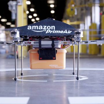 Η Amazon ζητά αλλαγή του πλαισίου για τα drones