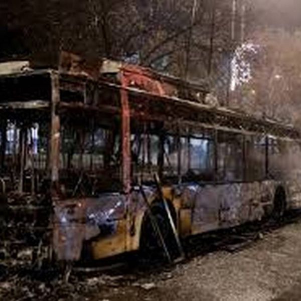 0b9af8663810178a91c6ebea9711fcd6 XL d4002fdb