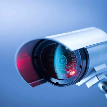 ΑΠΔΠΧ: Επίπληξη για την λειτουργία συστήματος βιντεοεπιτήρησης σε μονάδα φροντίδας ηλικιωμένων