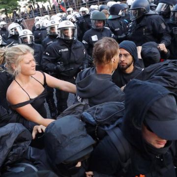 Άγρια επεισόδια το Αμβούργο παραμονές της G20