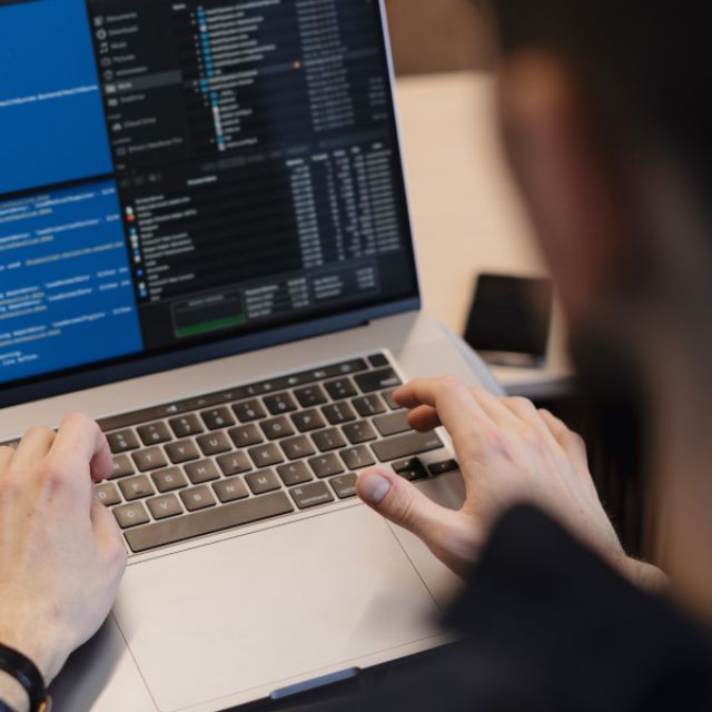 Forscope: Πως να γίνει η σωστή επιλογή άδειας χρήσης λογισμικού για τις επιχειρήσεις