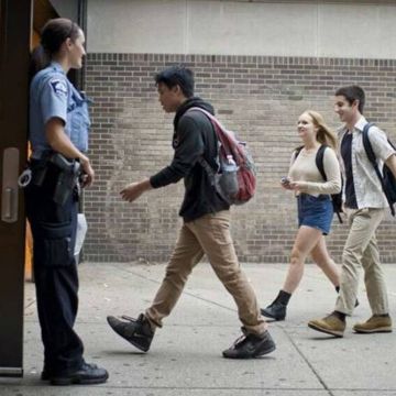 Με βρετανικό μοντέλο η ασφάλεια στα σχολεία