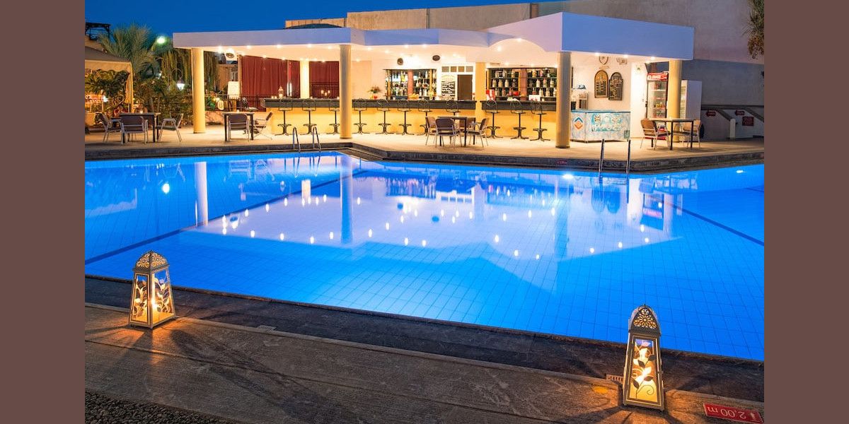 malias hotel e0bb82c2