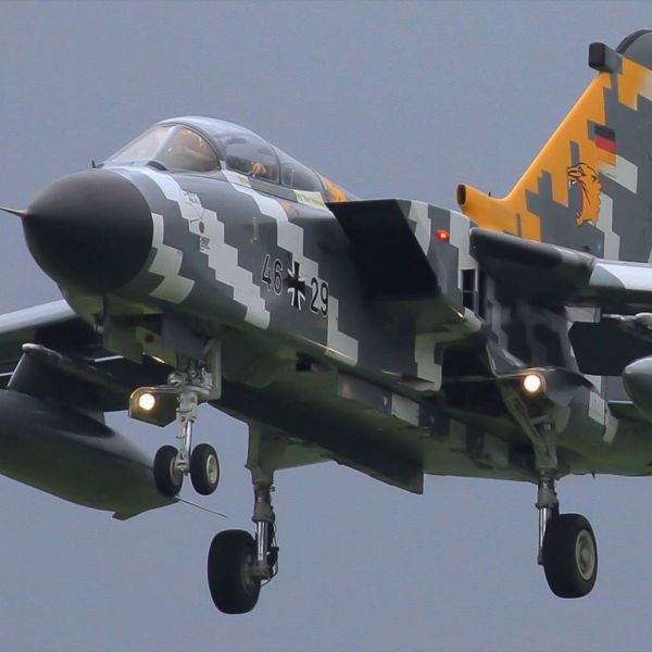 08adfe7bb544d357e3127c038f06a978 XL f0cca995