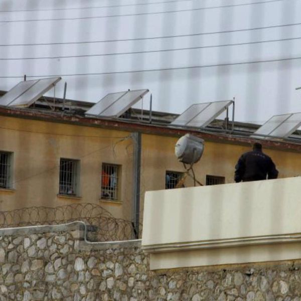 f4c042fa638ebd1d0acc268fcadc2d22 XL f22104d9