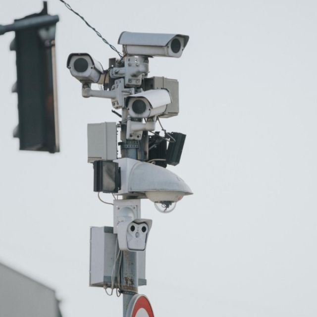 Ποια είναι τα 8 σημεία που θα μπουν πιλοτικά κάμερες στην Αττική έως το τέλος του χρόνου
