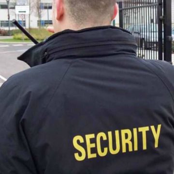 Security αναλαμβάνουν τη φύλαξη της ακτογραμμής από Βάρκιζα ως Βούλα