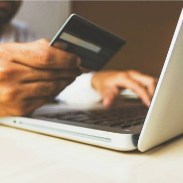 Οι πολίτες της ΕΕ ανησυχούν για το διαδίκτυο και την ασφάλειά του