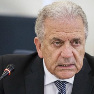 Δ. Αβραμόπουλος: Η προσωρινή επαναφορά ελέγχων στα σύνορα Σένγκεν πρέπει να σταματήσει